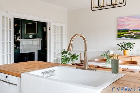 Tiny photo for 3104 W Grace Street, Richmond, VA 23221 (MLS # 2614219)
