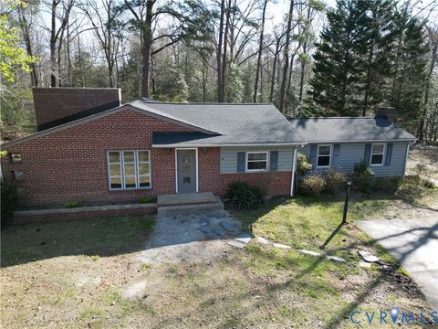 Photo of 10026 Atlee Station Road, Mechanicsville, VA 23116 (MLS # 2607598)