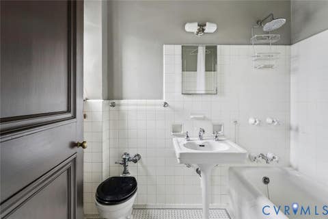 Tiny photo for 612 W Franklin Street #5E, Richmond, VA 23220 (MLS # 2614918)
