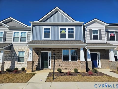 Photo of 5921 Banyan Lane, Chesterfield, VA 23234 (MLS # 2602722)
