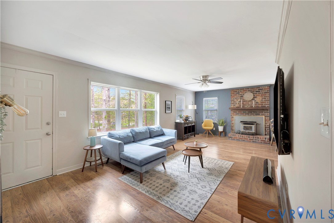 11711 Goldenbrook Drive