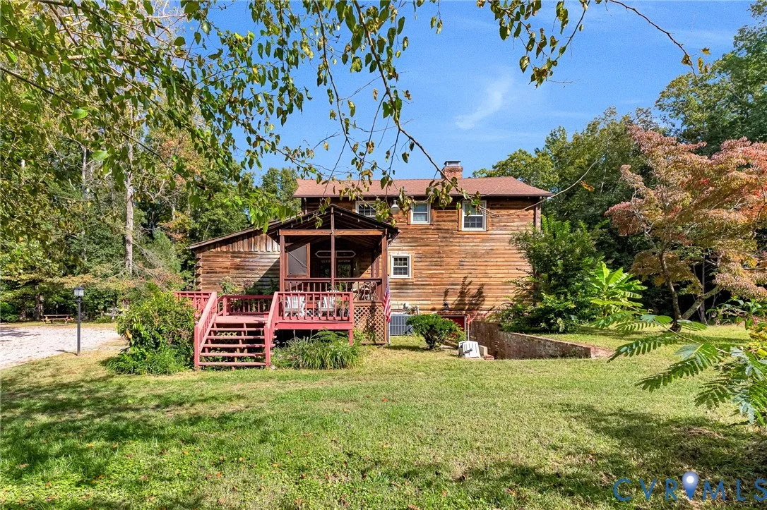 8328 Peaks Road