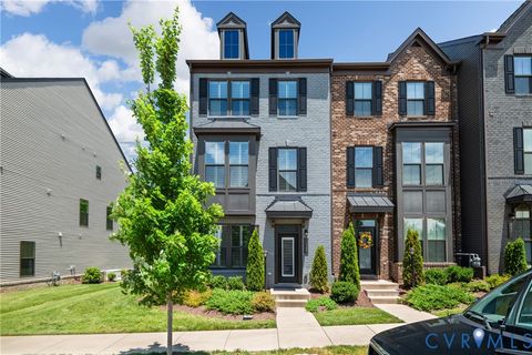 Photo of 2225 Cantina Lane, Midlothian, VA 23114 (MLS # 2616681)