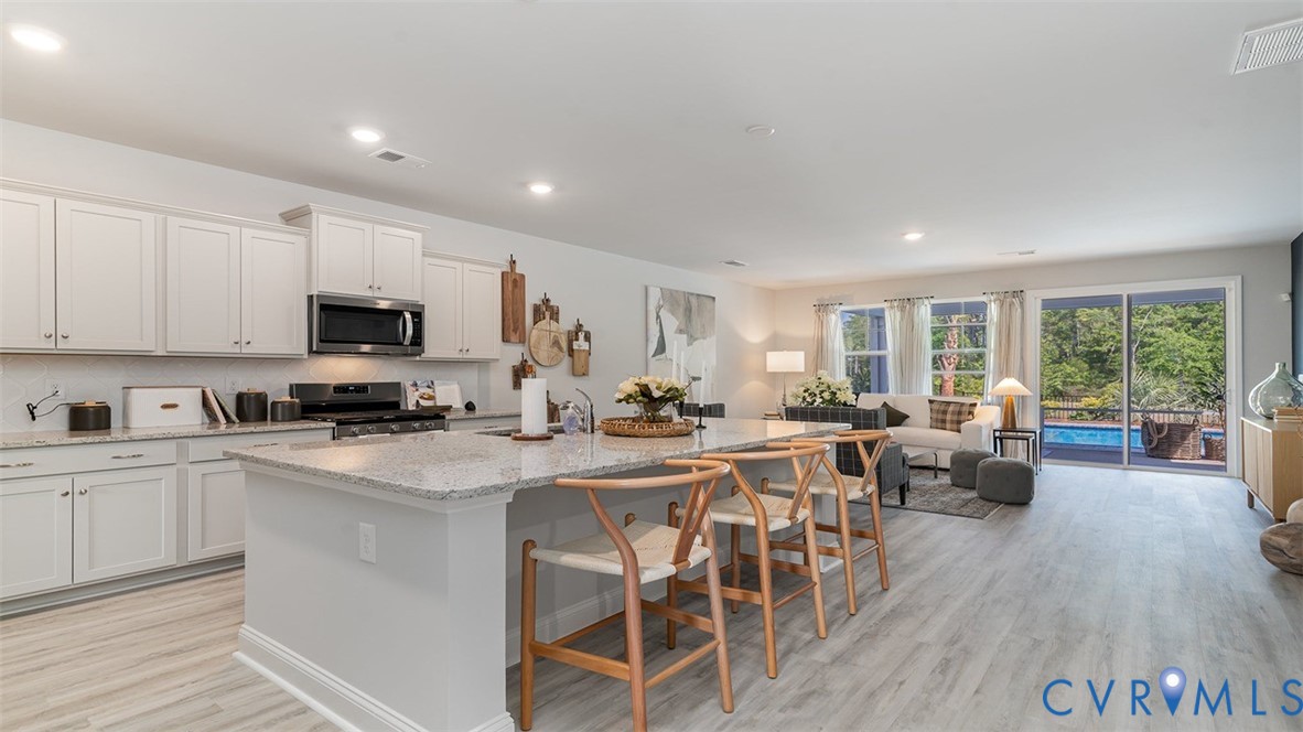 16906 Farthing Court