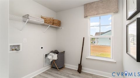 Tiny photo for 16906 Farthing Court, Chesterfield, VA 23838 (MLS # 2530759)