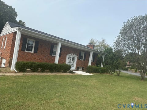 Photo of 5000 Vauxhall Court, Richmond, VA 23234 (MLS # 2627685)