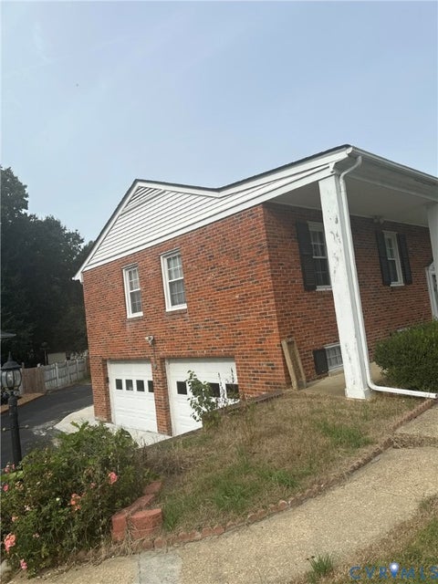 Tiny photo for 5000 Vauxhall Court, Richmond, VA 23234 (MLS # 2627685)