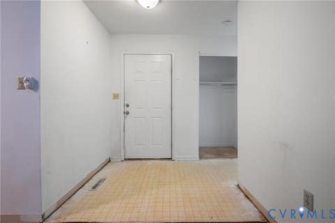 Tiny photo for 215 Hamilton Drive, Ruther Glen, VA 22546 (MLS # 2621344)