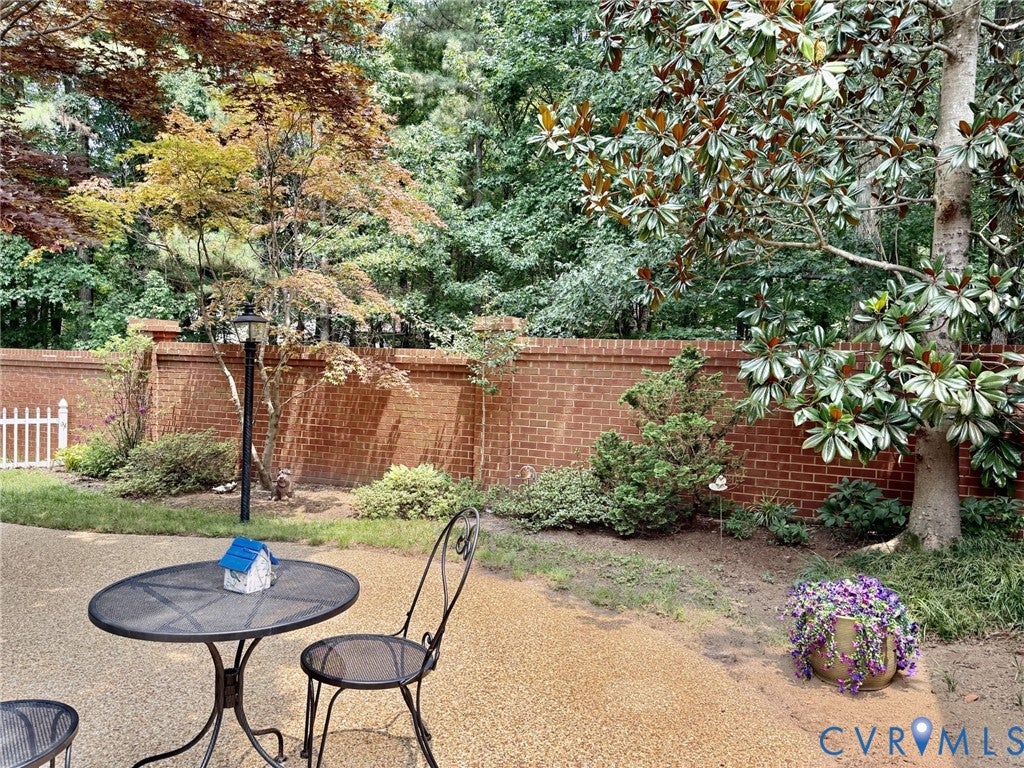 13902 Dunkeld Terrace