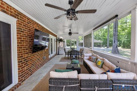 Tiny photo for 6257 Blackbear Trail, Mechanicsville, VA 23116 (MLS # 2612493)