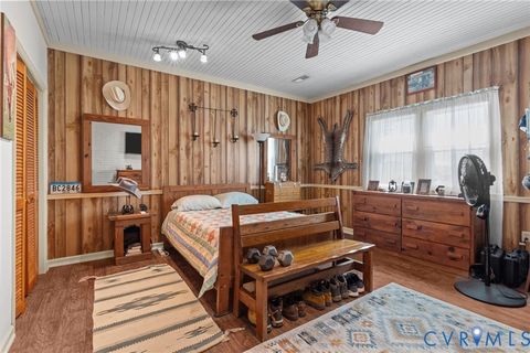 Tiny photo for 725 Transco Road, Scottsville, VA 24590 (MLS # 2532771)