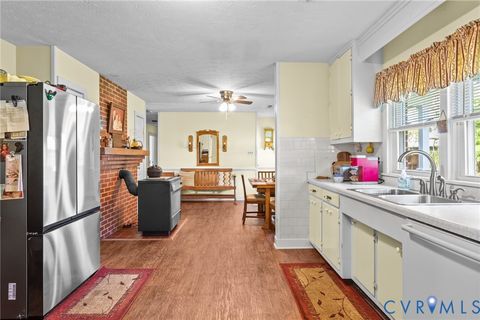 Tiny photo for 725 Transco Road, Scottsville, VA 24590 (MLS # 2532771)