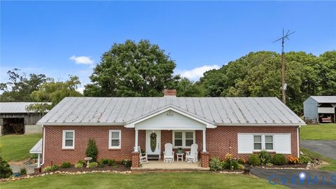 Photo of 725 Transco Road, Scottsville, VA 24590 (MLS # 2532771)