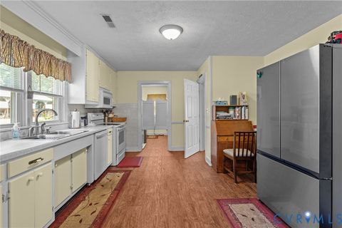 Tiny photo for 725 Transco Road, Scottsville, VA 24590 (MLS # 2532771)