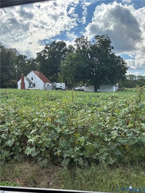 Tiny photo for 7517 Walnut Grove Road, Mechanicsville, VA 23111 (MLS # 2616969)