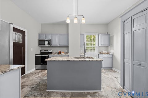 Tiny photo for 2207 3rd Avenue, Richmond, VA 23222 (MLS # 2627186)