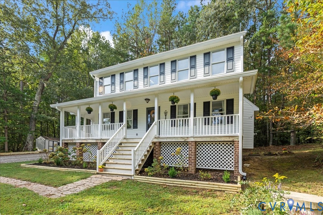 1359 Pine Creek Ridge Drive