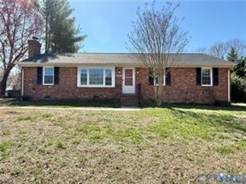 Photo of 7331 Hunterbrook Drive, Hanover, VA 23111 (MLS # 2605878)