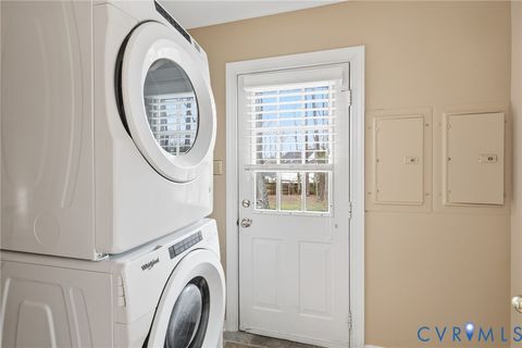 Tiny photo for 405 Hickory Drive, Manakin Sabot, VA 23103 (MLS # 2607581)