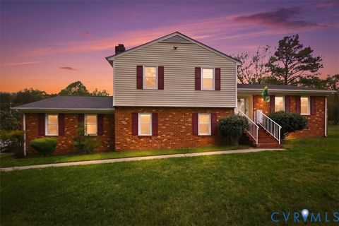 Photo of 712 Reese Drive, Sandston, VA 23150 (MLS # 2609864)