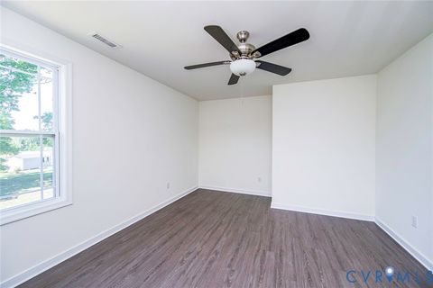 Tiny photo for 8312 Windingrun Lane, Richmond, VA 23237 (MLS # 2612204)