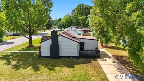 Tiny photo for 2560 Pin Oak Court, Colonial Heights, VA 23834 (MLS # 2527787)