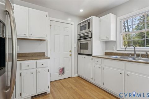 Tiny photo for 4 Michele Drive, Hampton, VA 23669 (MLS # 2533628)