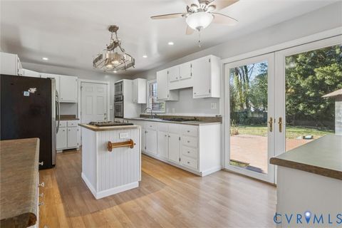 Tiny photo for 4 Michele Drive, Hampton, VA 23669 (MLS # 2533628)