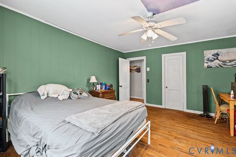 Tiny photo for 1707 11TH Avenue, Victoria, VA 23974 (MLS # 2533141)