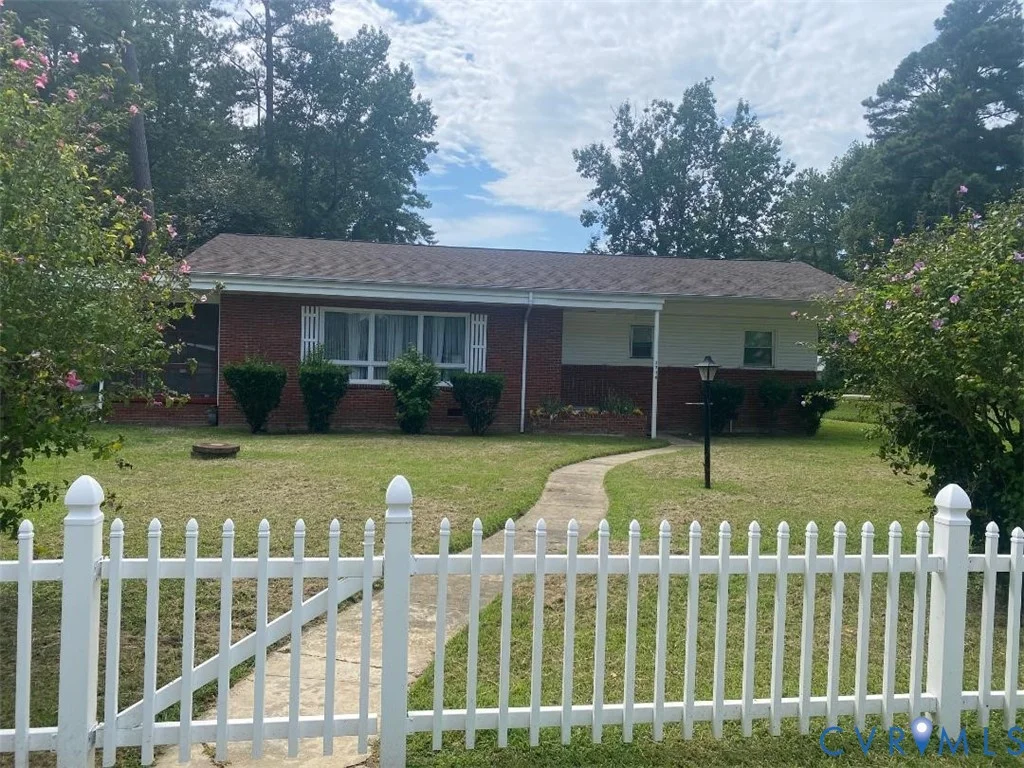 2716 Rollingwood Road
