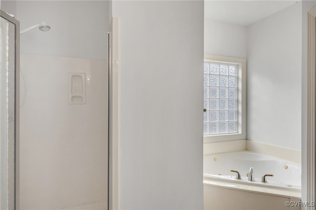 Glen Allen, Virginia 23059, United States, 3 Bedrooms Bedrooms, ,3 BathroomsBathrooms,Residential,Pending,102000