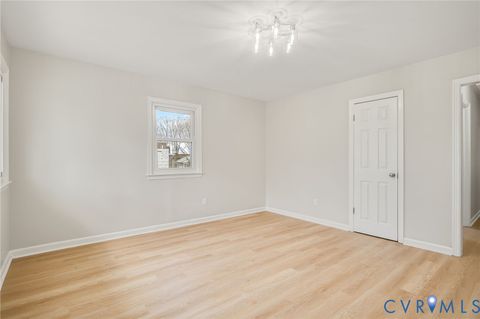 Tiny photo for 727 S Jones Street, Petersburg, VA 23803 (MLS # 2618080)