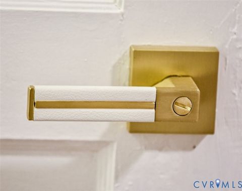 Tiny photo for 603 N 33rd Street, Richmond, VA 23223 (MLS # 2600028)