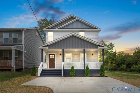 Photo of 405 Shore Street, Petersburg, VA 23803 (MLS # 2602920)