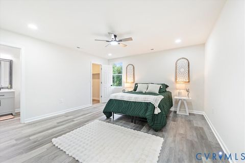 Tiny photo for 405 Shore Street, Petersburg, VA 23803 (MLS # 2602920)