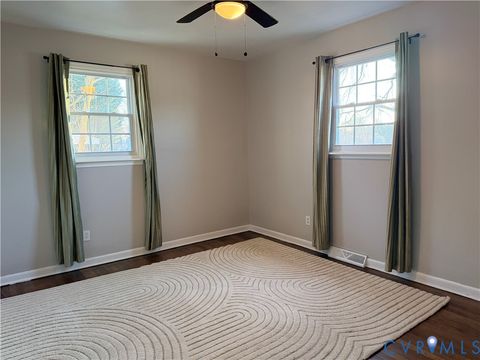 Tiny photo for 1704 Franklin Avenue, Colonial Heights, VA 23834 (MLS # 2603672)