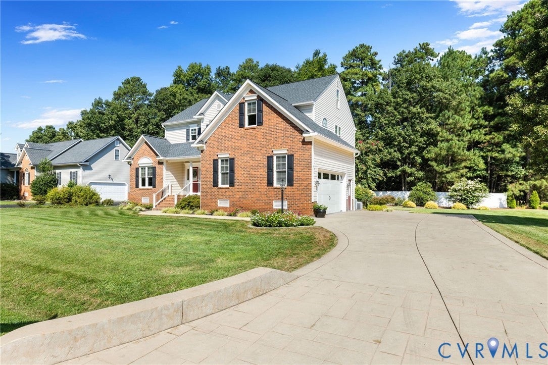 554 Greymont Lane