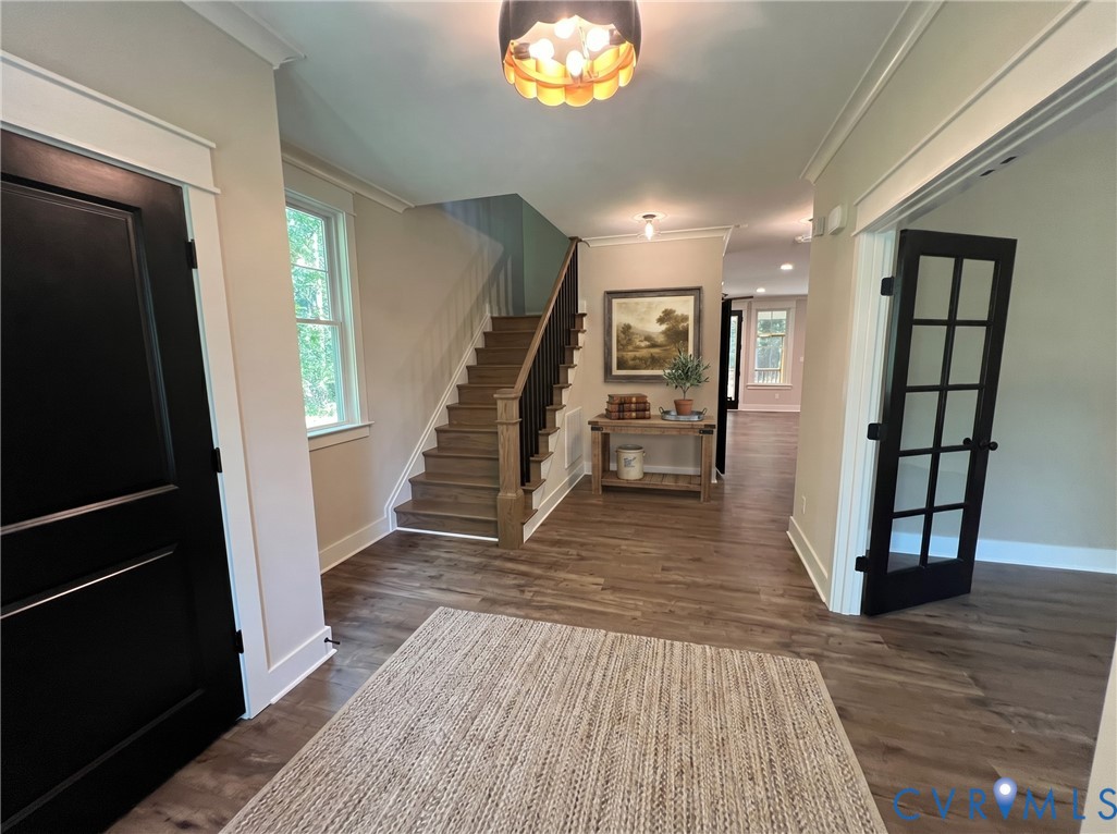 9921 Elm Crest Drive