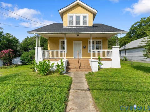 Photo of 1310 Baylors Lane, Petersburg, VA 23803 (MLS # 2622021)