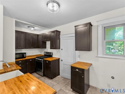 Tiny photo for 1310 Baylors Lane, Petersburg, VA 23803 (MLS # 2622021)