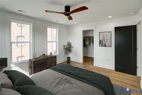 Tiny photo for 901 Commerce Street, Petersburg, VA 23803 (MLS # 2610923)