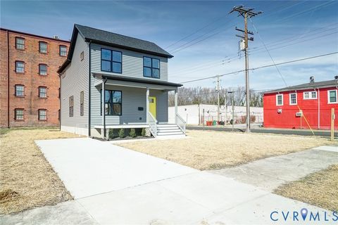Tiny photo for 901 Commerce Street, Petersburg, VA 23803 (MLS # 2610923)