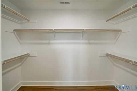 Tiny photo for 901 Commerce Street, Petersburg, VA 23803 (MLS # 2610923)