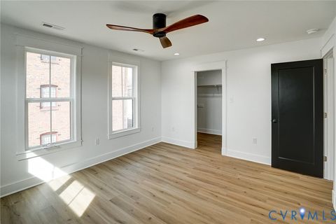 Tiny photo for 901 Commerce Street, Petersburg, VA 23803 (MLS # 2610923)
