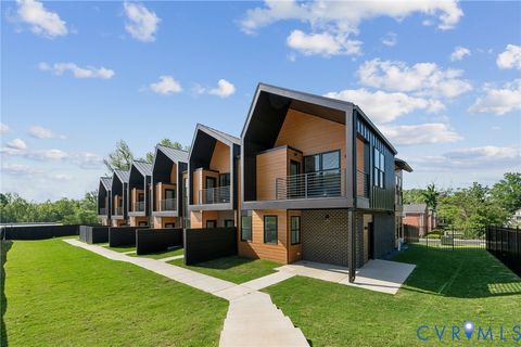 Photo of 1621 Pulaski Street, Richmond, VA 23222 (MLS # 2524053)