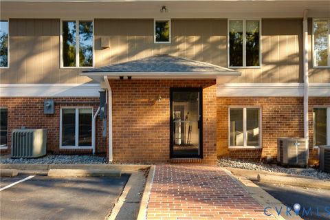 Tiny photo for 8417 Patterson Avenue, Henrico, VA 23229 (MLS # 2611085)
