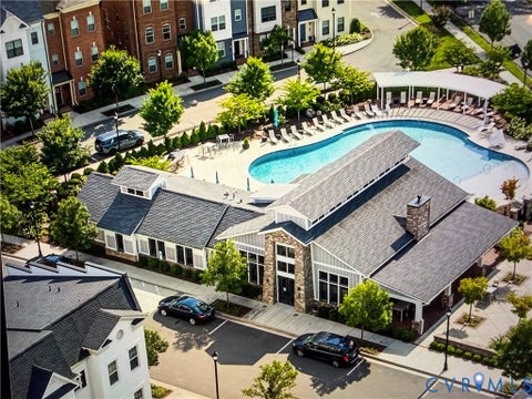 Tiny photo for 2024 Libbie Lake West Street #B, Richmond, VA 23230 (MLS # 2623421)