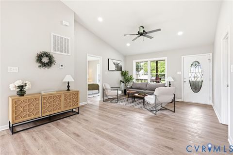 Tiny photo for 301 Memorial Avenue, Hopewell, VA 23860 (MLS # 2618630)