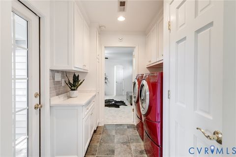 Tiny photo for 6305 Monument Avenue, Richmond, VA 23226 (MLS # 2612313)