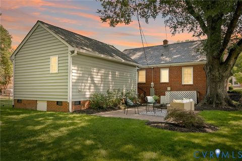 Tiny photo for 6305 Monument Avenue, Richmond, VA 23226 (MLS # 2612313)